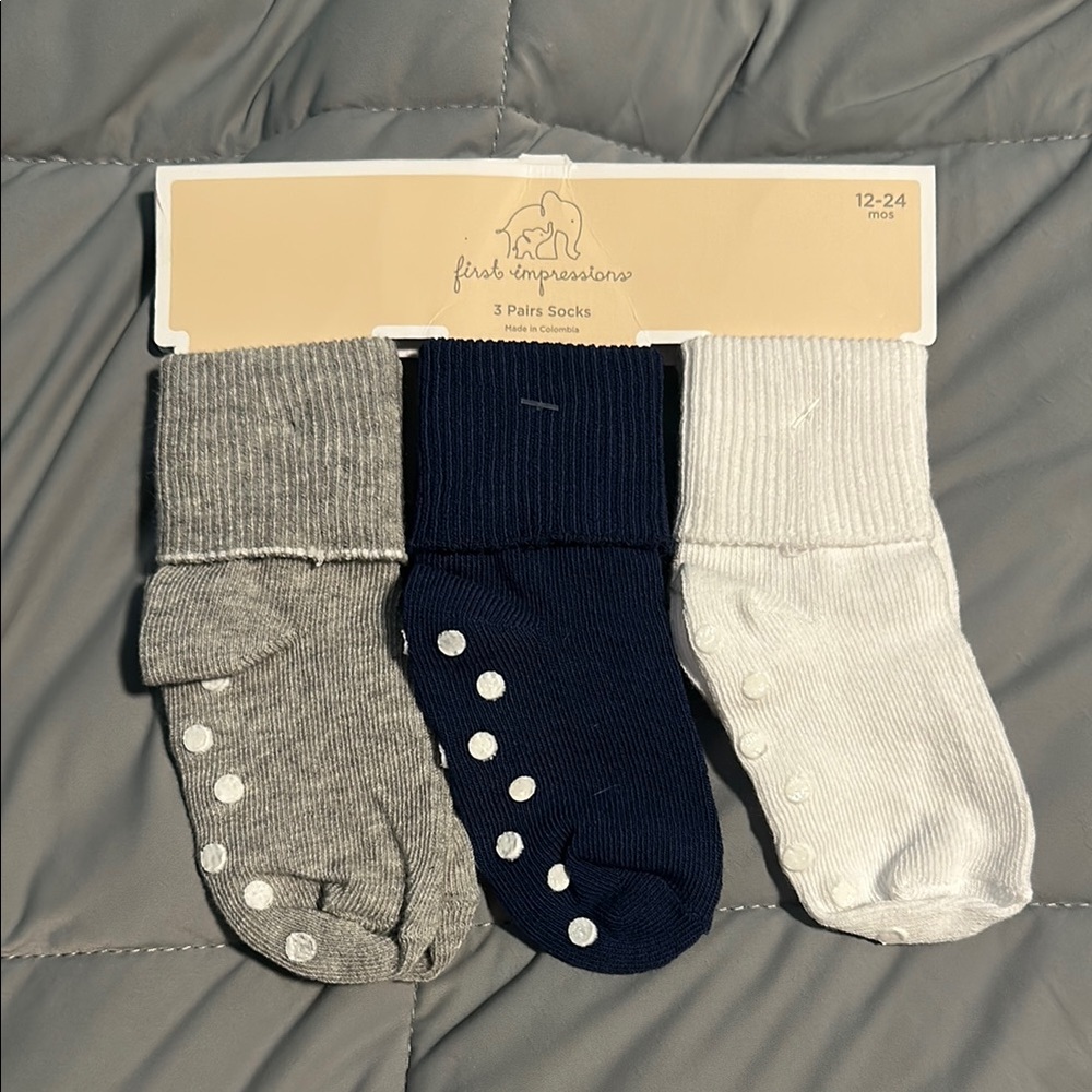 First Impressions Casual Socks Gray and Blue Non-Slip